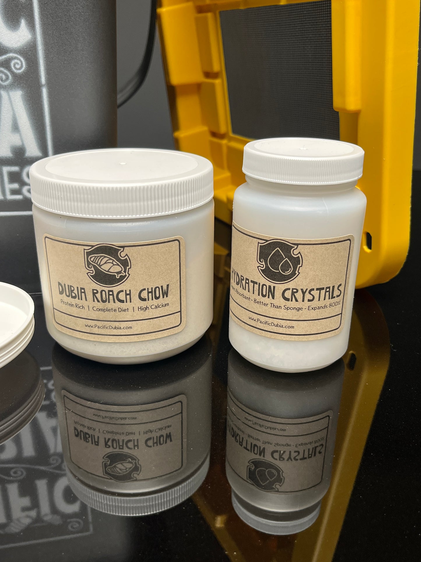 Dubia Roach Breeding Kit (JUST ADD DUBIA!)