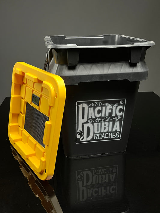 Roach Breeding Box - vented lid with humidity meter - dubia, red runner, hissers